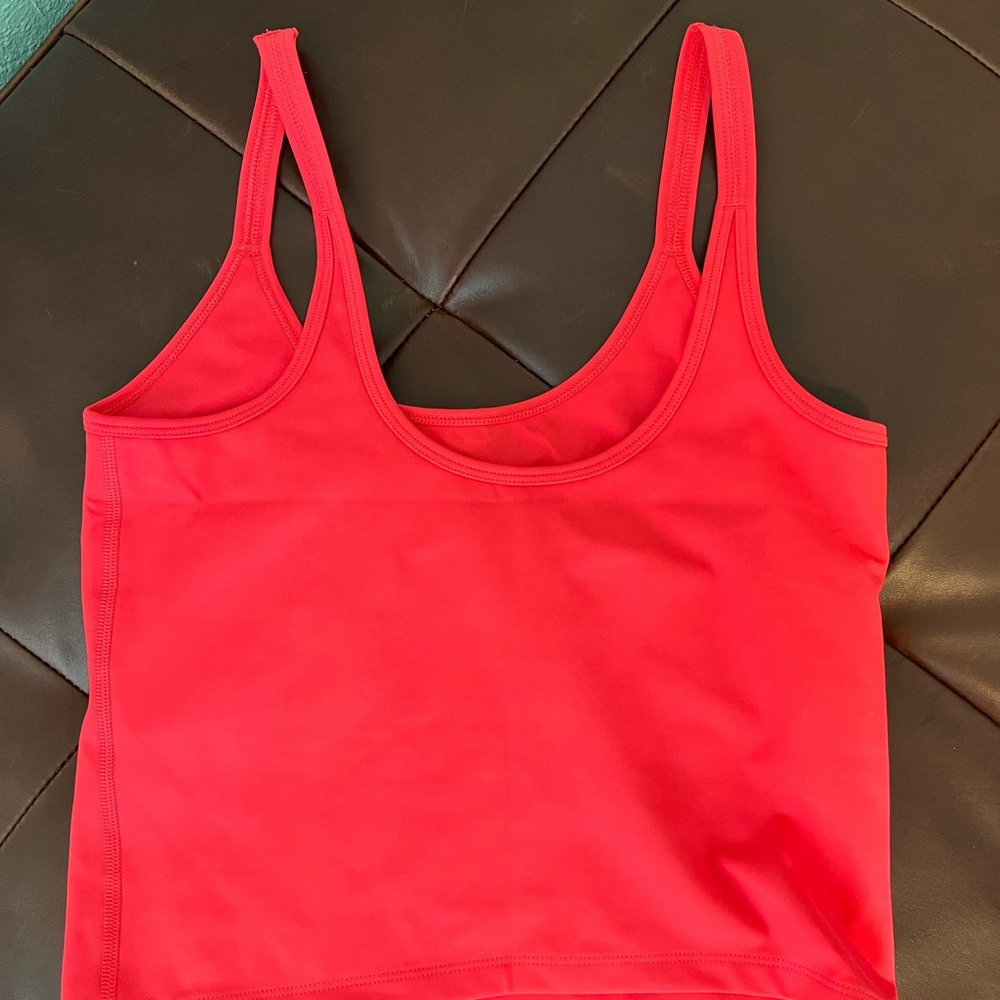 Gemma scoop tank: M